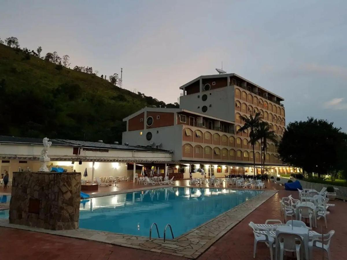 Agradavel Flat - Cavalinho Branco - Aguas De Lindoia Apartment Bagian luar foto