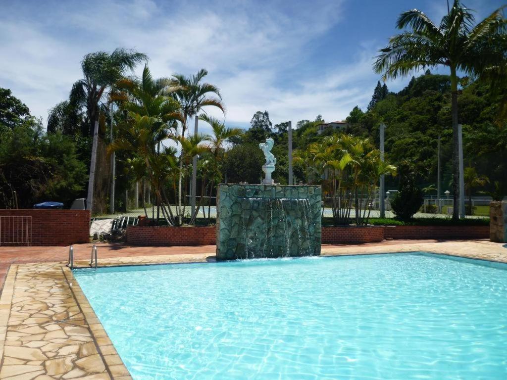 Agradavel Flat - Cavalinho Branco - Aguas De Lindoia Apartment Bagian luar foto